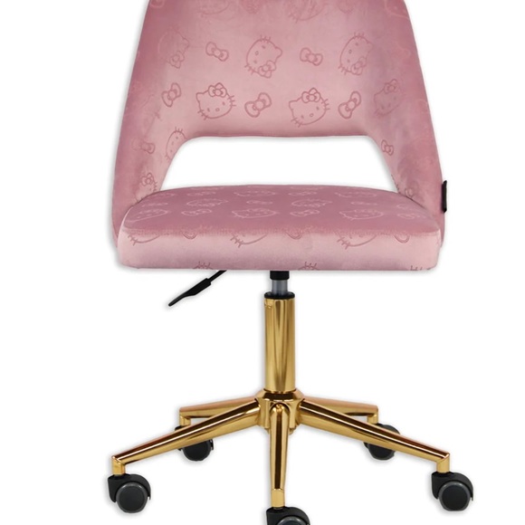 Hello Kitty Vanity Swivel Chair - Picture 4 of 5